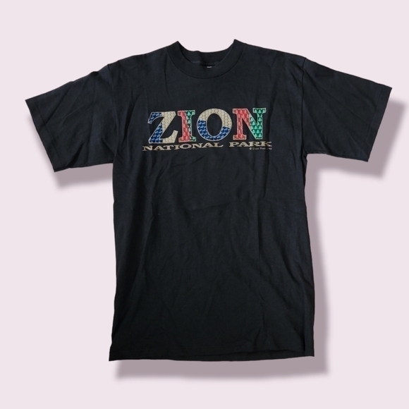 VINTAGE Zion National Park Single Stitch 1995 Graphic Tee Shirt - Picture 1 of 8